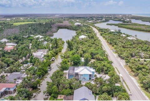 1 mile away from public beach