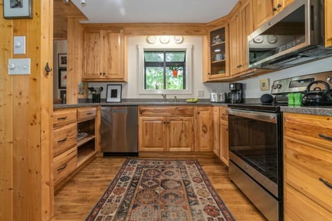 Fully stocked kitchen with brand new appliances. All you need are your groceries!