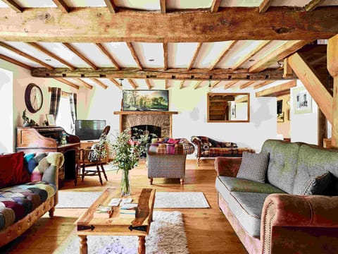 Bedlwyncoch Living Room (1)