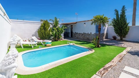 Casa Calas Conil de la Frontera by Ruralidays