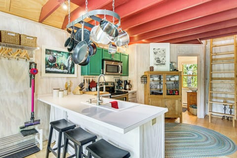 Kitchen | Cooking Basics | 1st Floor