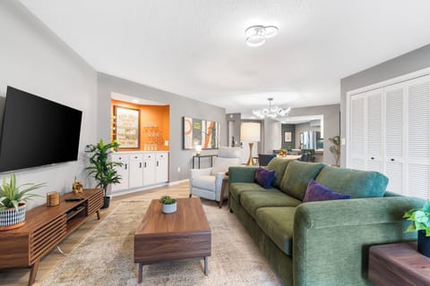 Relax and rejuvenate at River Rock Retreat