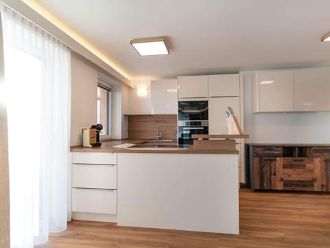 Buntspecht - 2 bedrooms, bathroom - Waldrand Apartments Apartment in Schladming