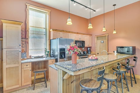 Kitchen | Drip Coffee Maker | Blender | Toaster | Cooking Basics