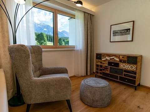 Zaunkönig - 2 bedrooms, bathroom - Waldrand Apartments Apartment in Schladming
