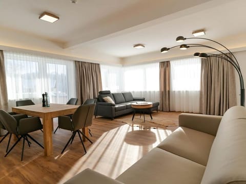 Spiegelmeise - 2 bedrooms, 2 bathrooms - Waldrand Apartments Apartment in Schladming