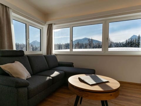 Spiegelmeise - 2 bedrooms, 2 bathrooms - Waldrand Apartments Apartment in Schladming