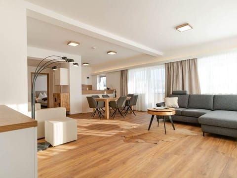 Spiegelmeise - 2 bedrooms, 2 bathrooms - Waldrand Apartments Apartment in Schladming