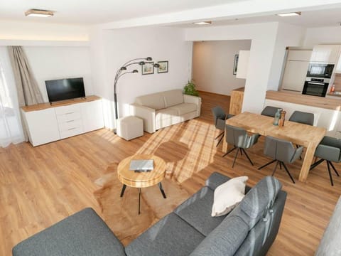 Spiegelmeise - 2 bedrooms, 2 bathrooms - Waldrand Apartments Apartment in Schladming