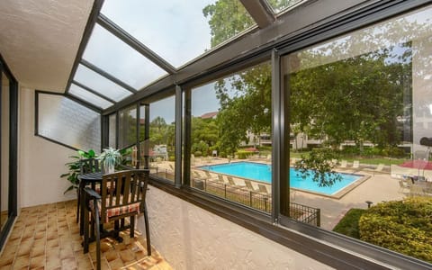 lanai - facing pool area