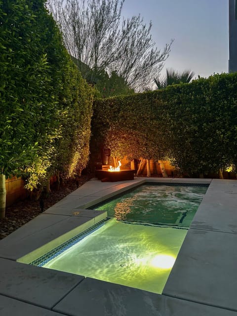 Private Cockatail Pool in Unit