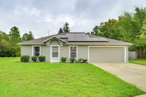 Palm Coast Vacation Rental | 3BR | 2BA | 1 Step to Enter | 1,385 Sq Ft