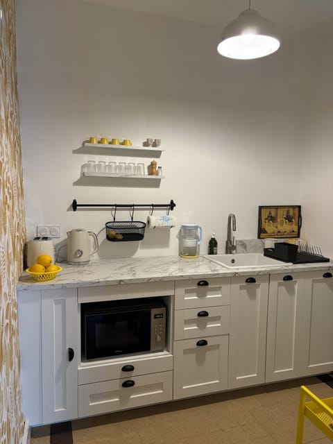 Microwave, oven, stovetop