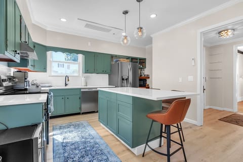 Indoors, Home Decor, Kitchen, Floor, Kitchen Island