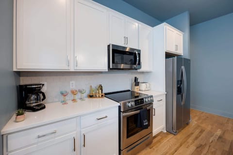 Create culinary delights in the full kitchen