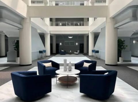 5th floor lobby with pool table