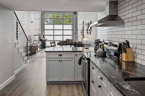 The entire unit is lit by natural lighting from the garage door.