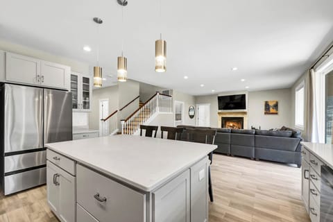 Expansive Kitchen