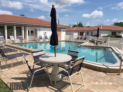 Pool with bathrooms and shower