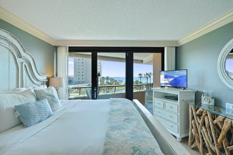 Beautiful master bedroom