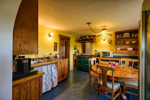 Fully stocked kitchen. We love to cook & the kitchen reflects this!