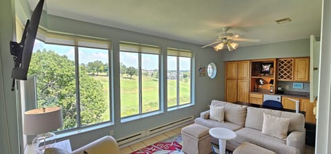 Welcome to your gorgeously remodeled suite at the Legacy at Thousand Hills!