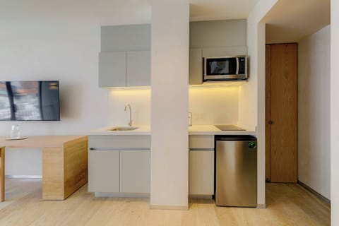 Kitchen equipped for all your cooking needs.


