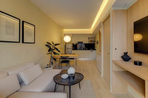 Smart TV and cozy ambiance included.


