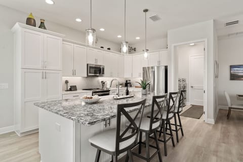 Large island with kitchen sink