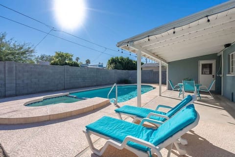 "The pool was definitely a highlight for us, we spent plenty of time just enjoying the lovely yard, warm sun and the water (which was the perfect temperature)." - Cathleen, May 2022
