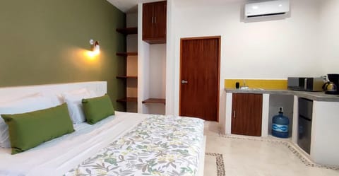 Large room with King bed. Sleeps 2 adults, please ask if you have a child, there is a small extra fee.