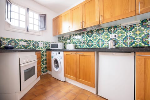 Well Equiped Kitchen