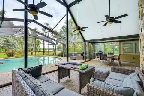 Lutz Vacation Rental | 3BR | 3BA | 1 Step Required | 2,320 Sq Ft