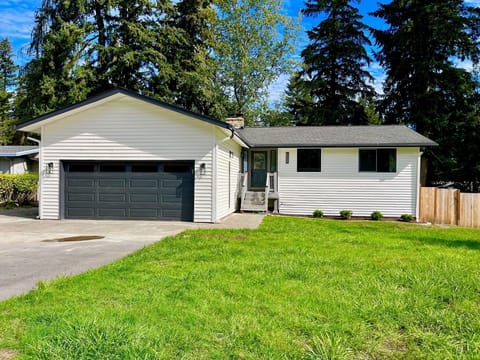 Fully Remodeled Home with Farmhouse Charm