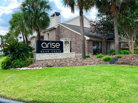 Welcome to Arise Bear Creek – your home away from home.