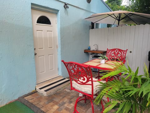 Outdoor space to enjoy a relaxing coffee