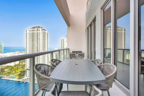 Sip your morning coffee, dive into a good book, or unwind with loved ones on the balcony, all while soaking in the stunning views of the Intracoastal Waterway and Hallandale Beach.