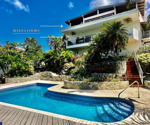 You can rent the entire villa! (3)