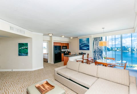 DSC 0108-007-169-4000x2737