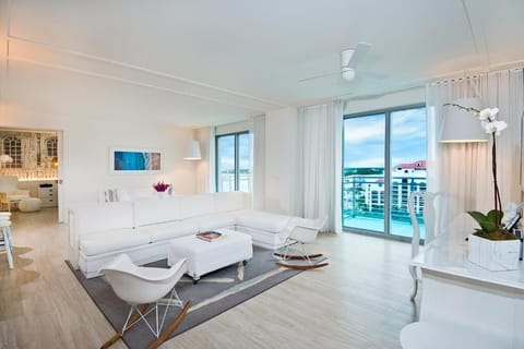 Bask in sunlit ocean views from the expansive, elegant lounge.