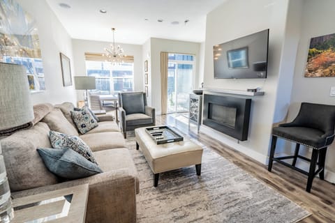 Living room/dining