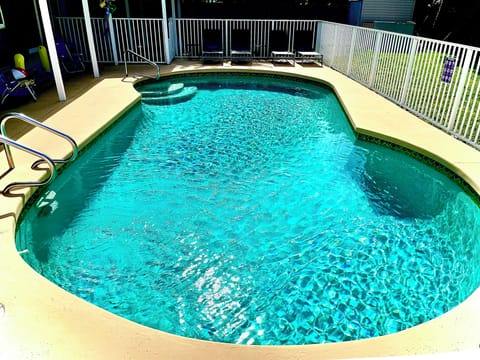 3 feet on the shallow side 5 1/2 feet on the deeper end, 