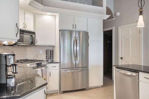 Gas Range, French Door Fridge, and a Dishwasher make this Kitchen functional and gorgeous