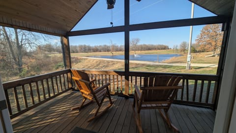 PXL 20241204 194107215[1]