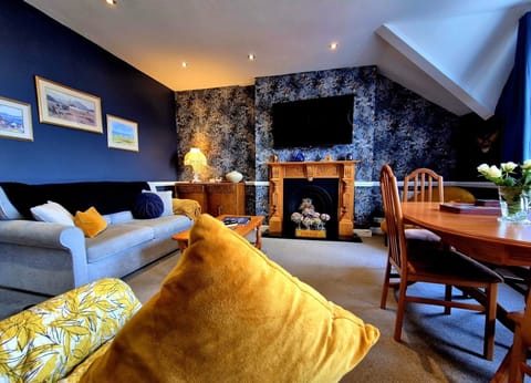 Living Room  Dining Room