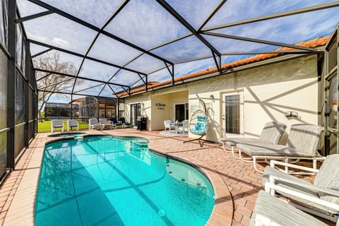 Pool & Spa