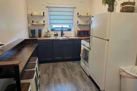 F89bf991 8c8f 4caf a48c 117bd84a5243