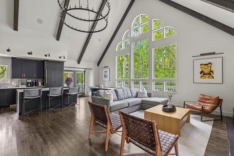 Cooking, lounging, and admiring the view—all in one gorgeous space!