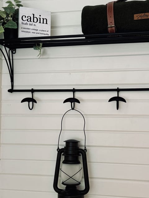 Only available to rent on AIRBN
airbnb.com/h/evergreendunescabin