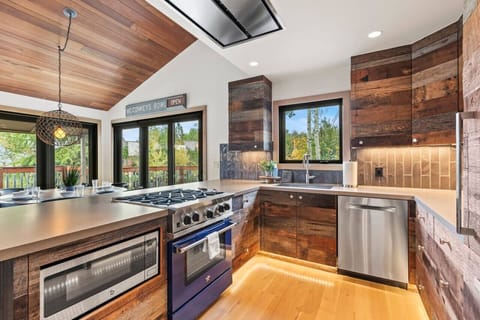 A gourmet kitchen awaits—high-end appliances and plenty of space to prepare meals or entertain.